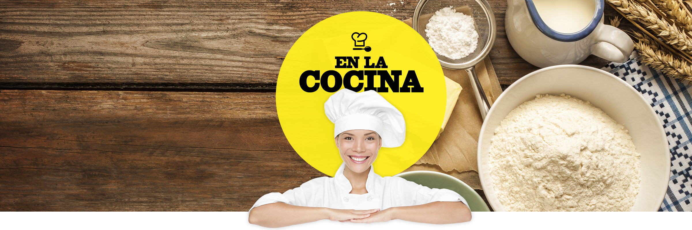 Muchacha chef sonriendo