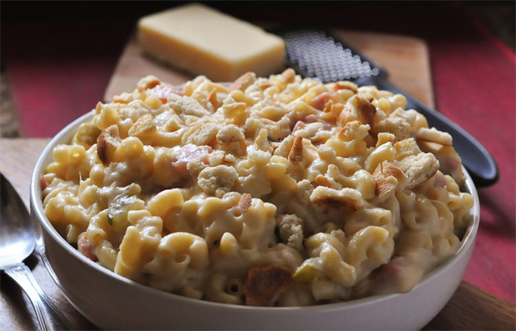 Macarrones con queso a lo cubano