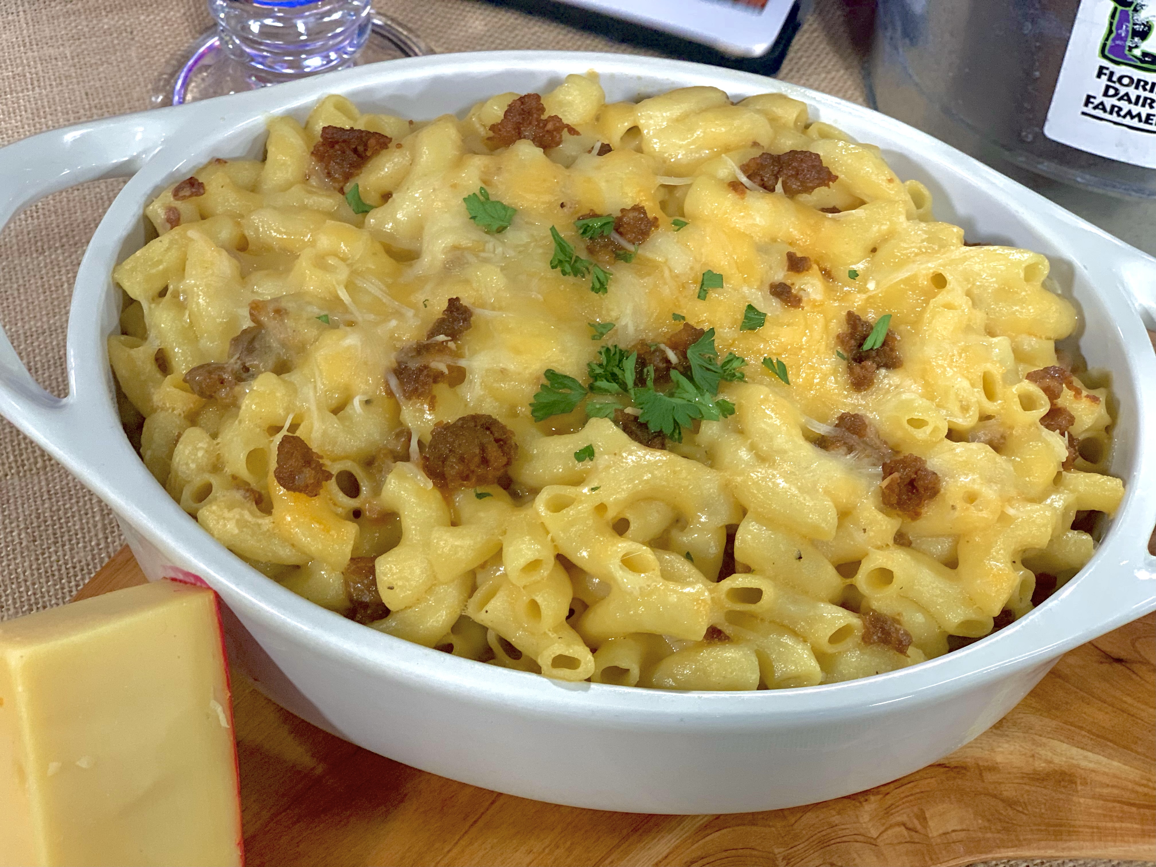 Macarrones con queso Gouda y chorizo
