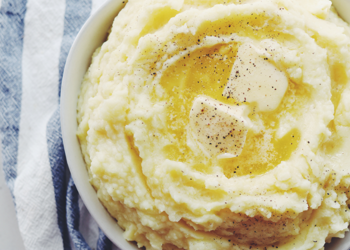 Puré de papa de queso cheddar blanco