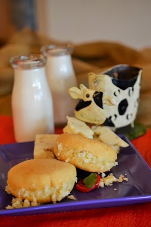 Arepas Venezolanas Rellenas de Queso