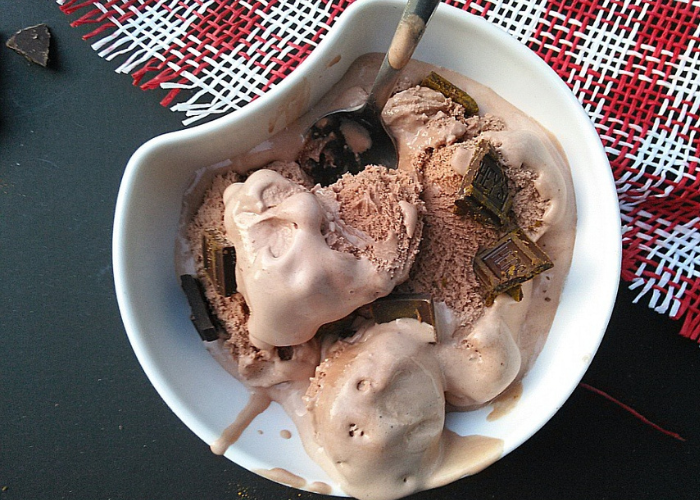 Helado de Chocolate al Curry